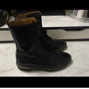 Alix Dr Martens